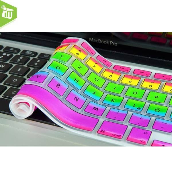 iSkin Keyboard for Macbook Pro 13.3/15.4/17'' English (EU)