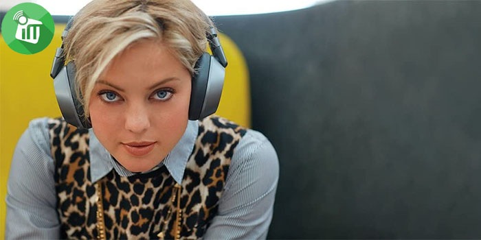 Plantronics Backbeat Pro 2 Wireless Headset