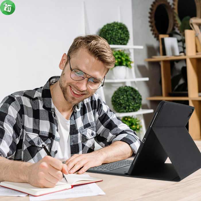 HK132T Smart Bluetooth Keyboard Cloth Case With Touchpad and Light For iPad Pro 12.9 (2018-2022)